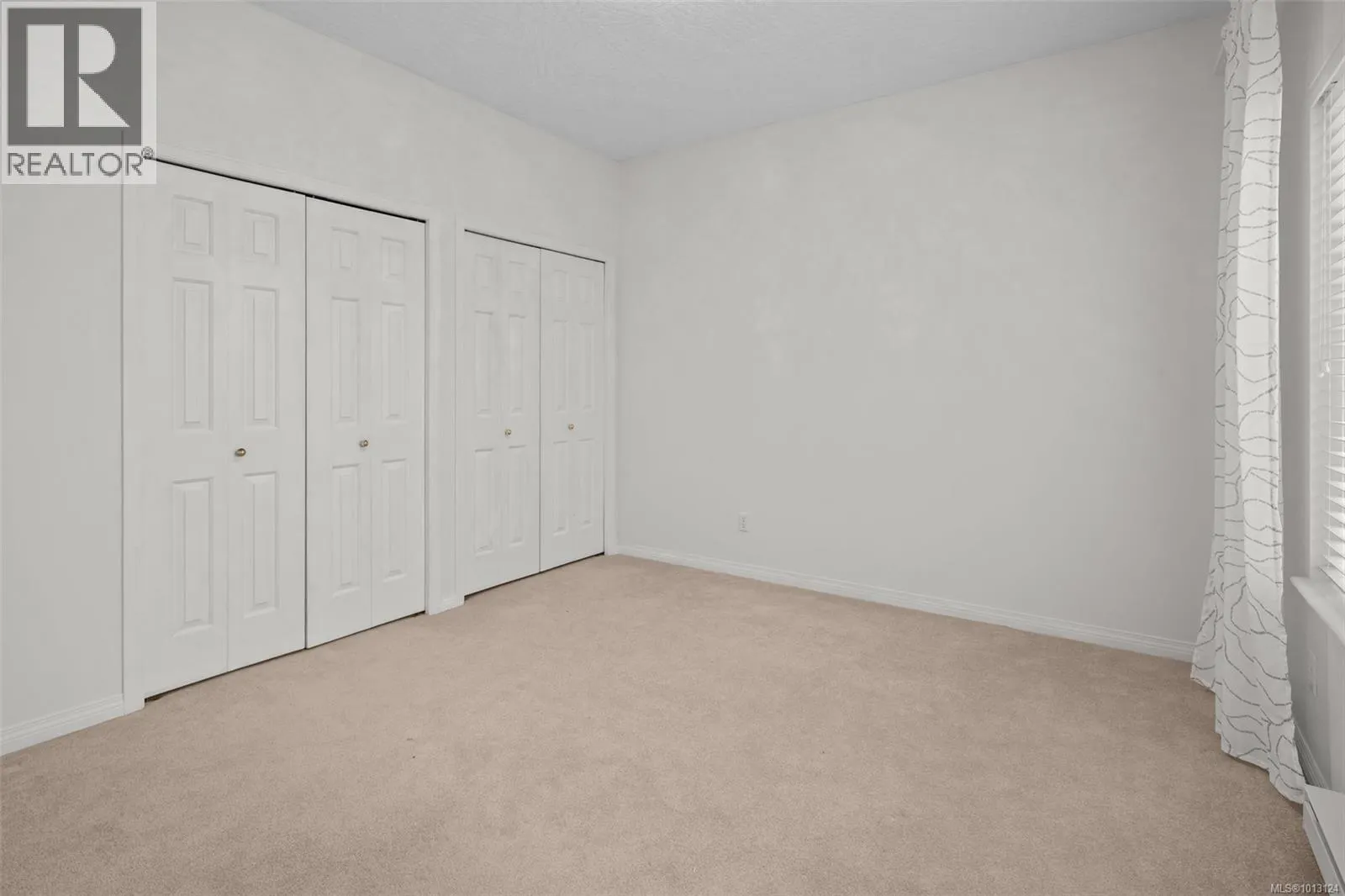 8012 Polo Park Cres