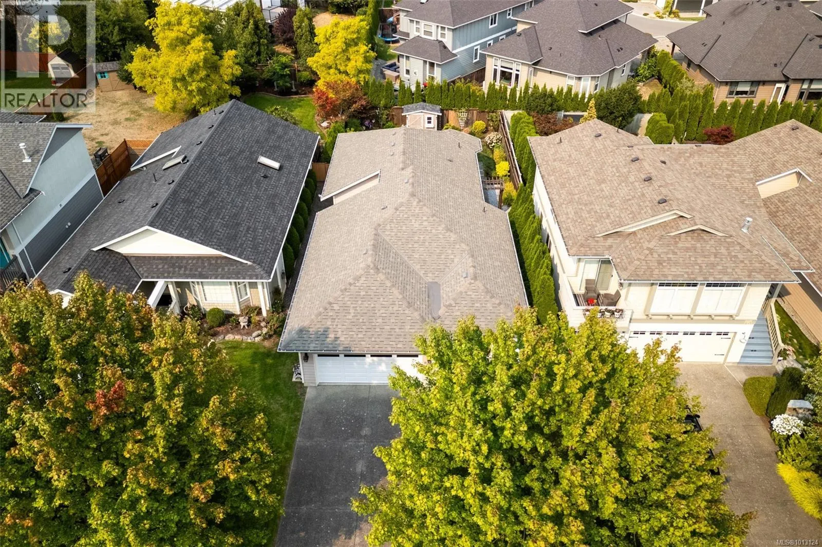 8012 Polo Park Cres