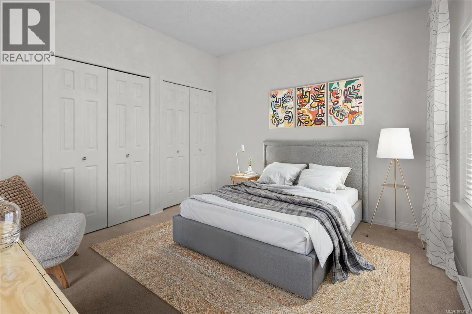 8012 Polo Park Cres