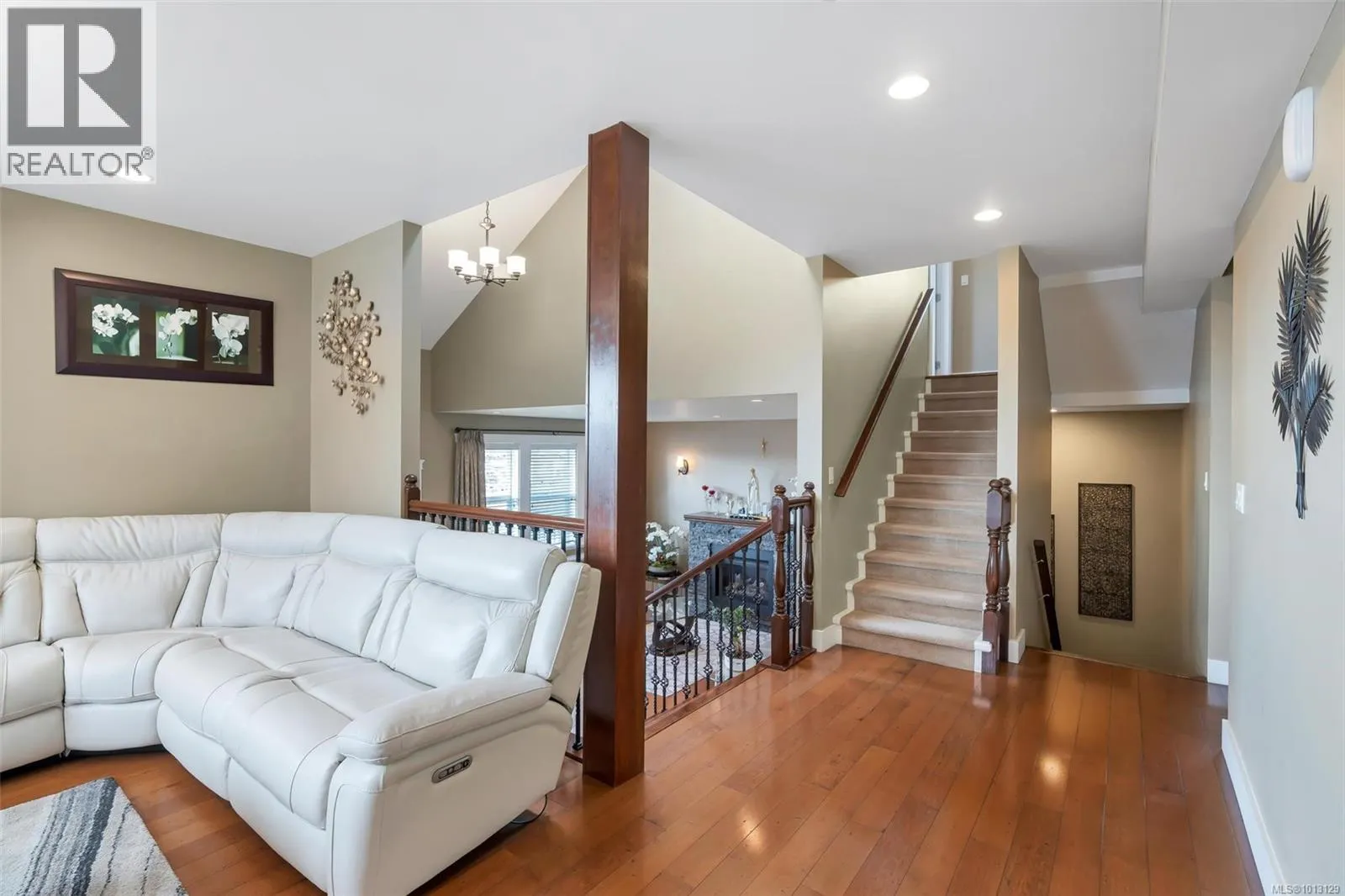 400 Latoria Rd