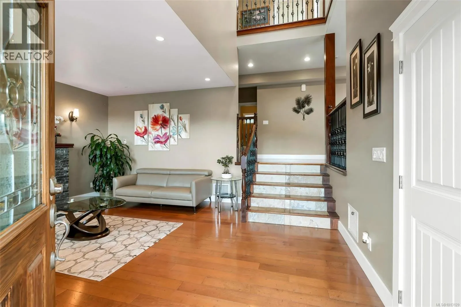 400 Latoria Rd