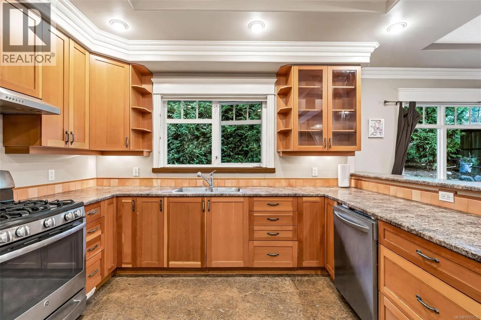 411 Conway Rd