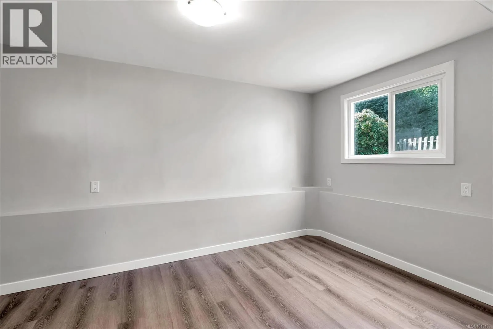 621 Eiderwood Pl