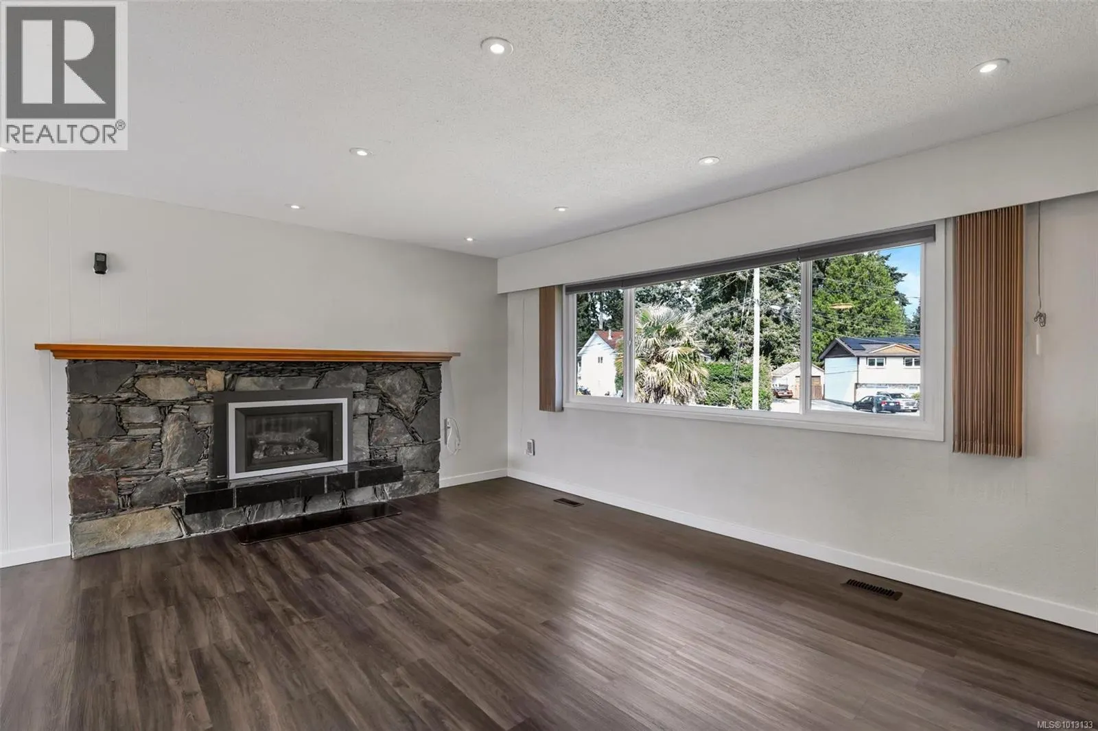 621 Eiderwood Pl