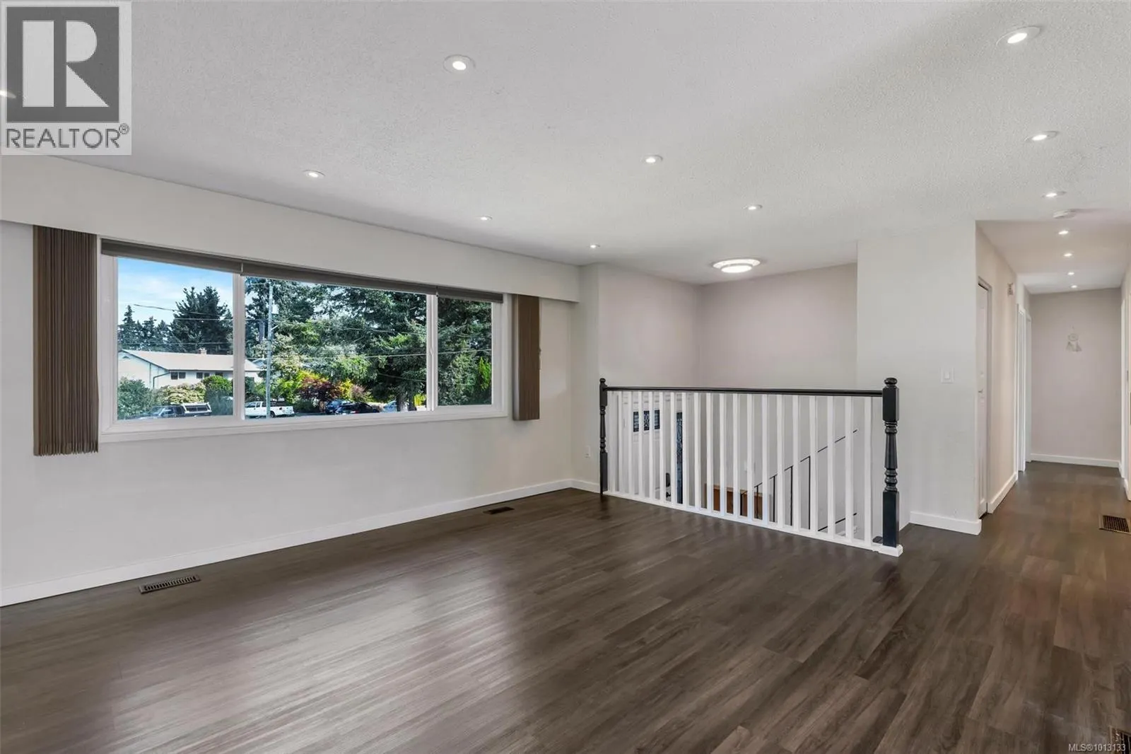 621 Eiderwood Pl