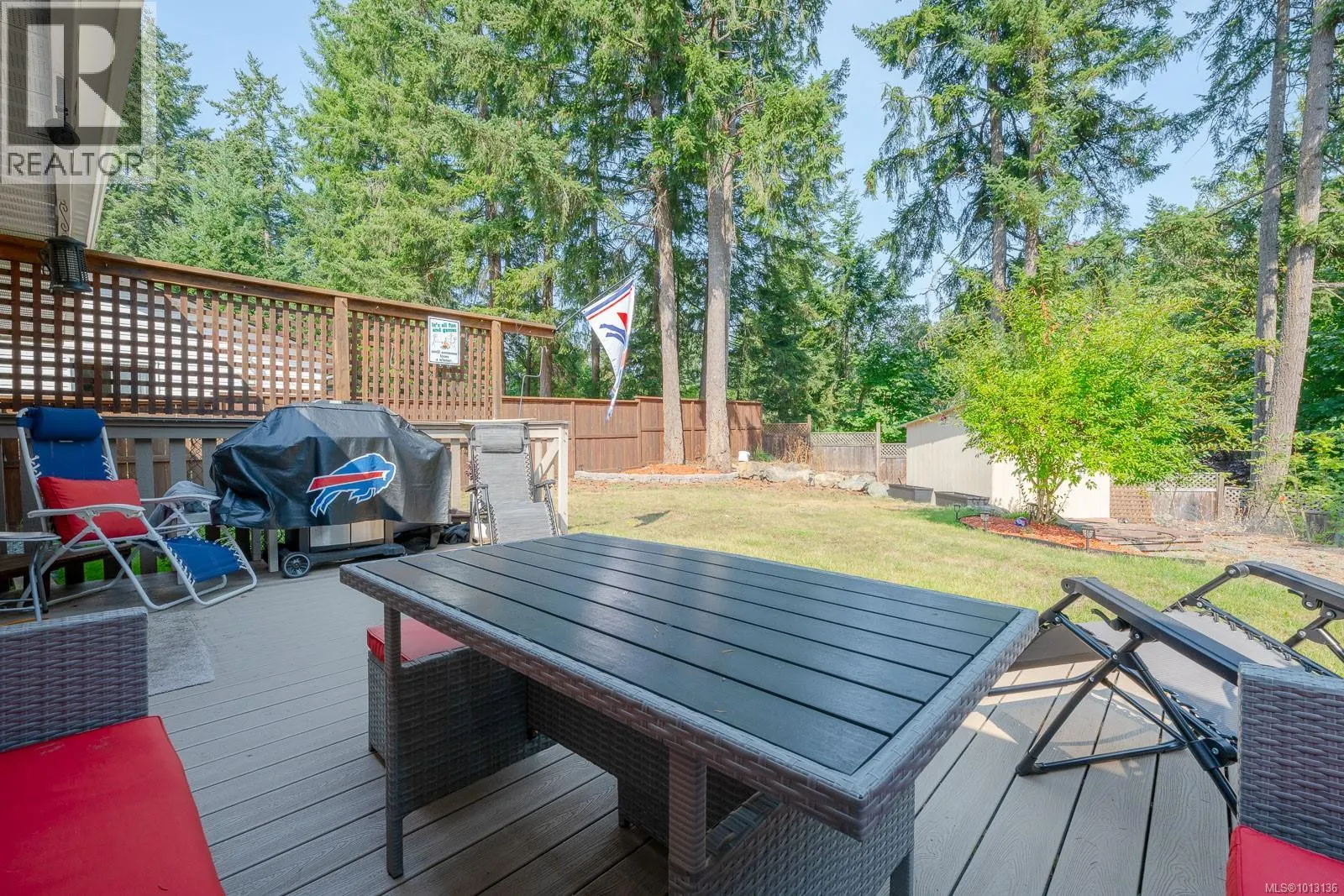 3739 Elworthy Pl