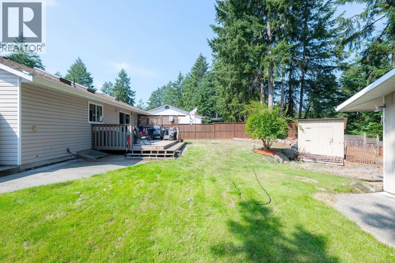 3739 Elworthy Pl