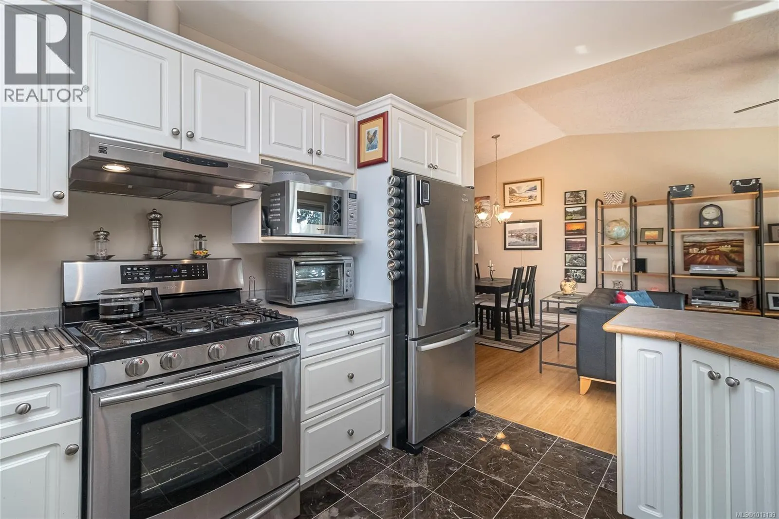 999 Admirals Rd