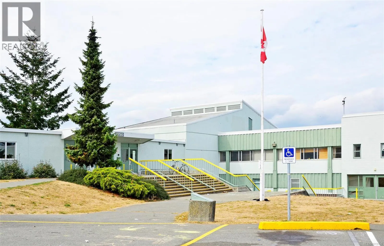 999 Admirals Rd