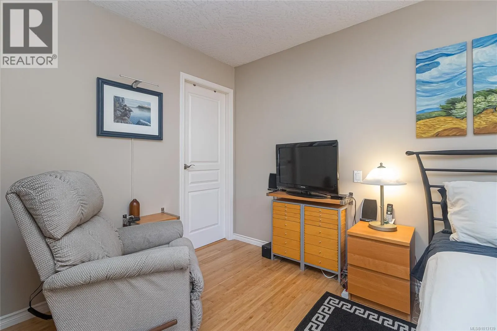 999 Admirals Rd