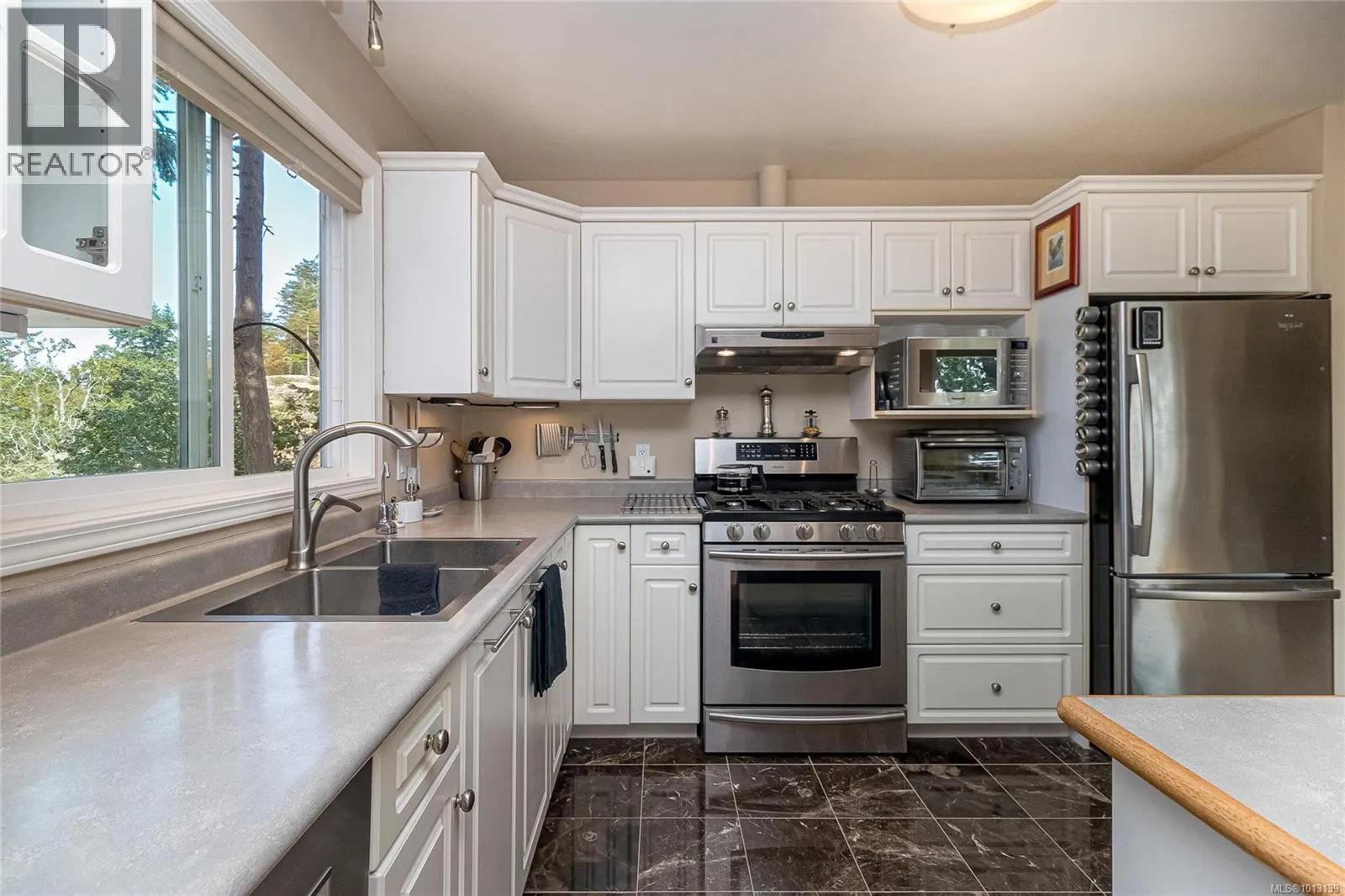 999 Admirals Rd