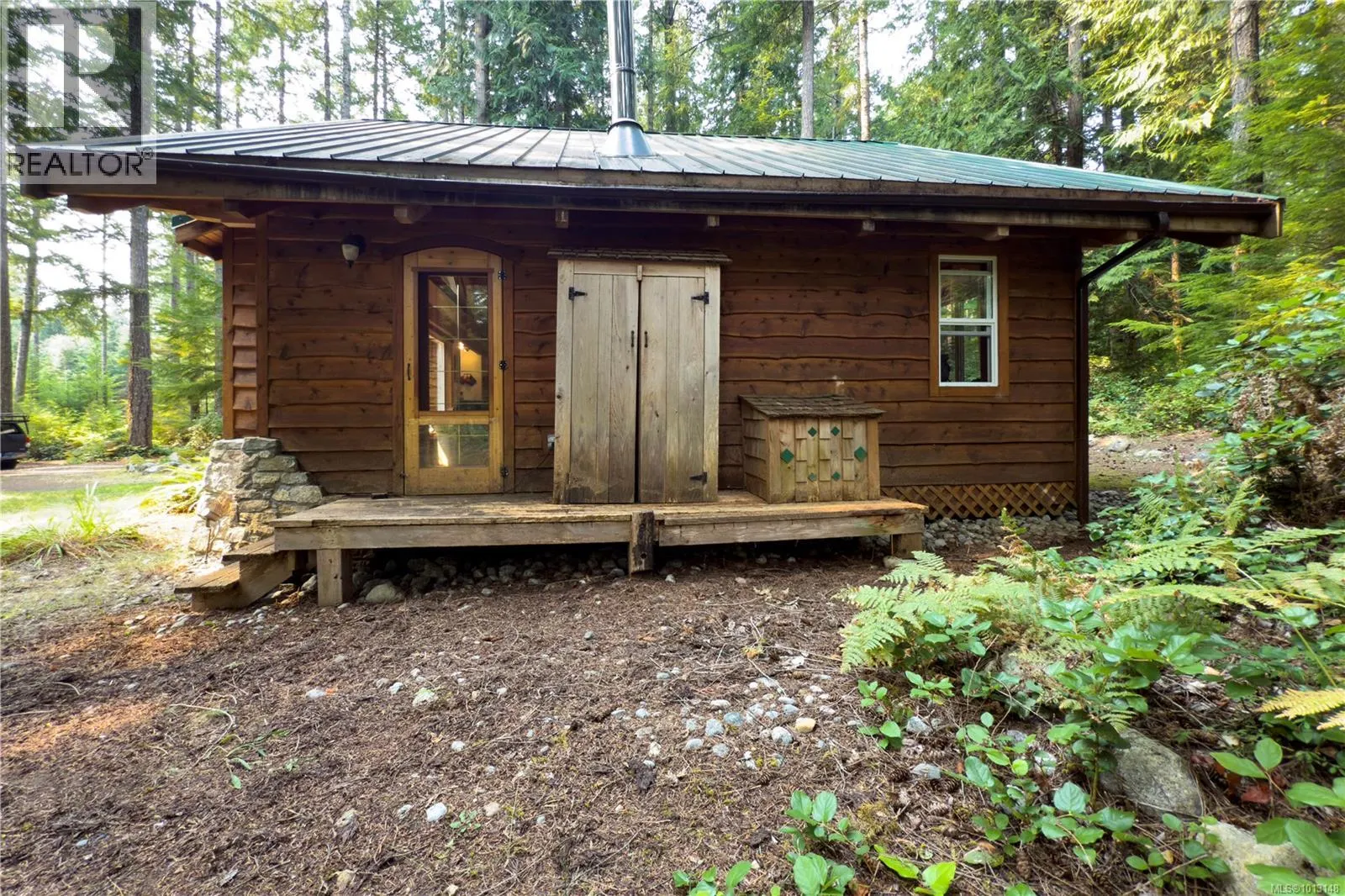 967 Siskin Lane