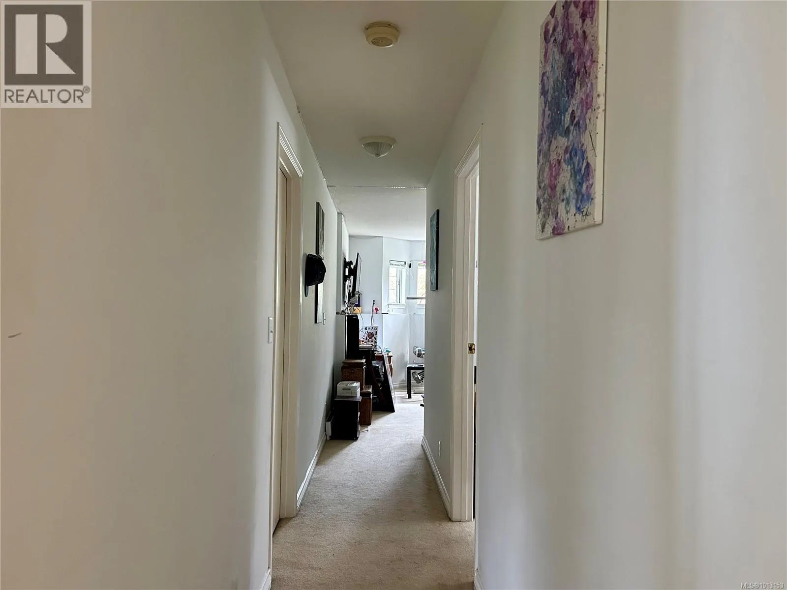 5489 Kenwill Dr