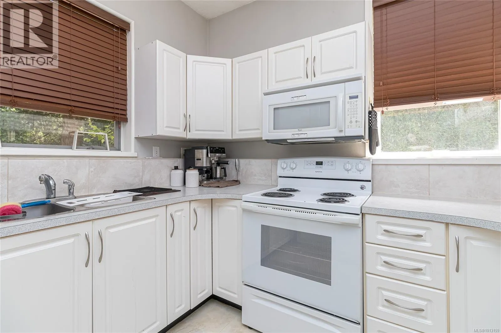 1211 Burnside Rd W