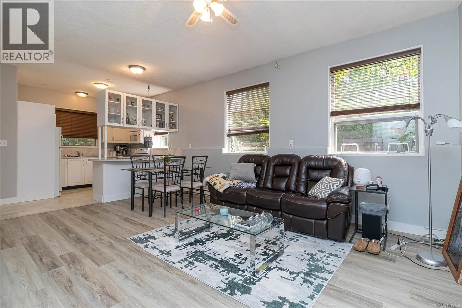 1211 Burnside Rd W