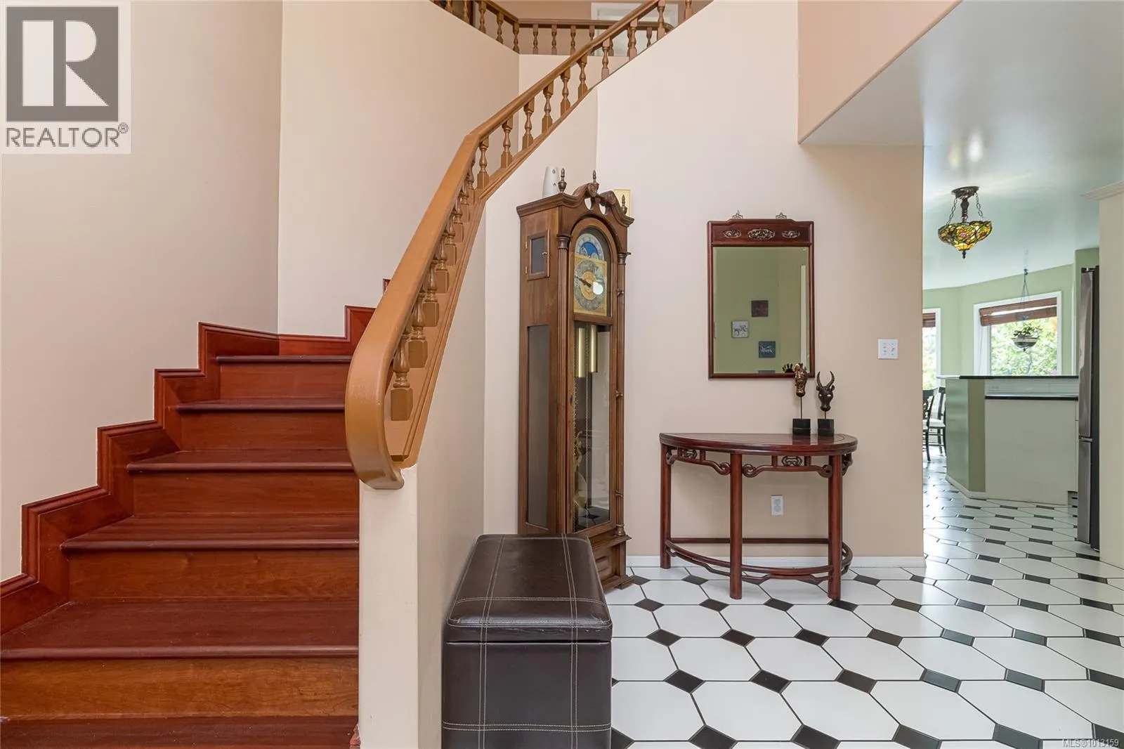 1211 Burnside Rd W