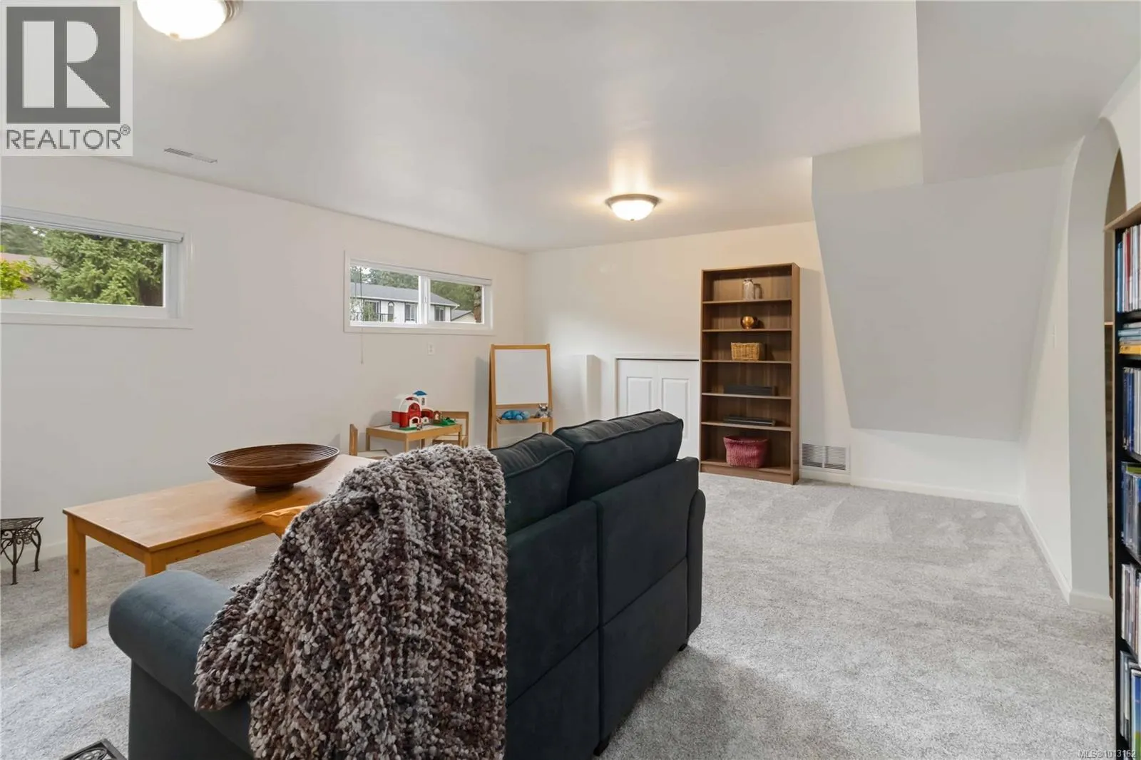 1492 Edgemont Rd
