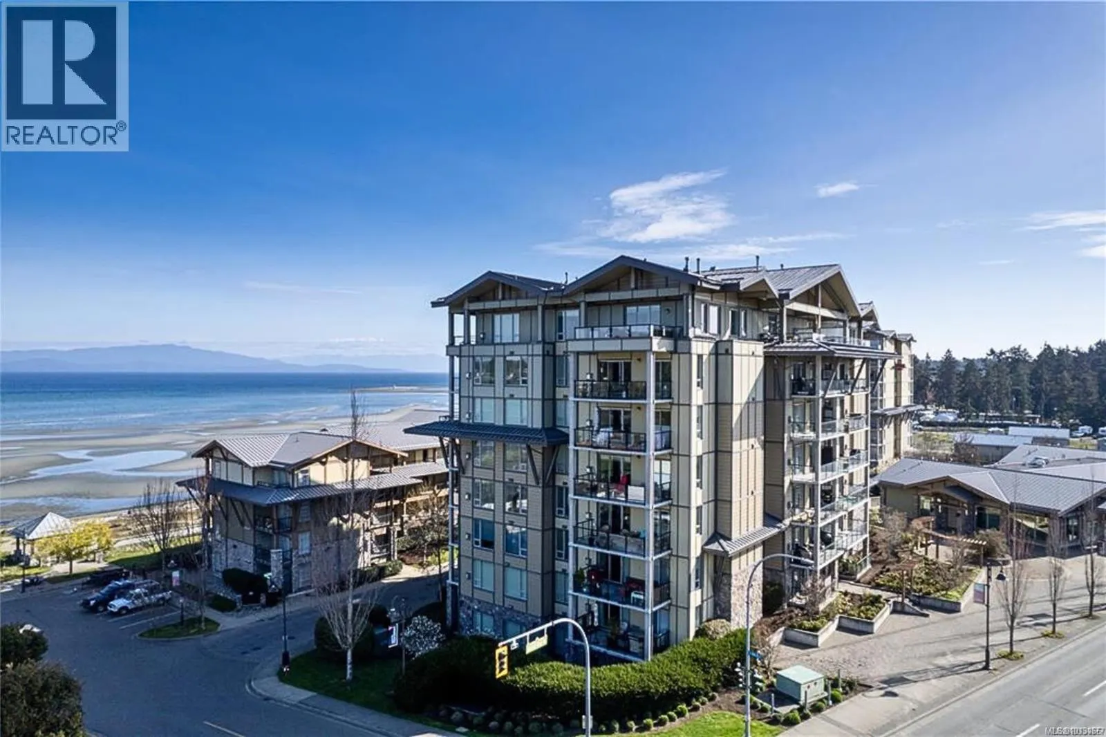 206 194 Beachside Dr