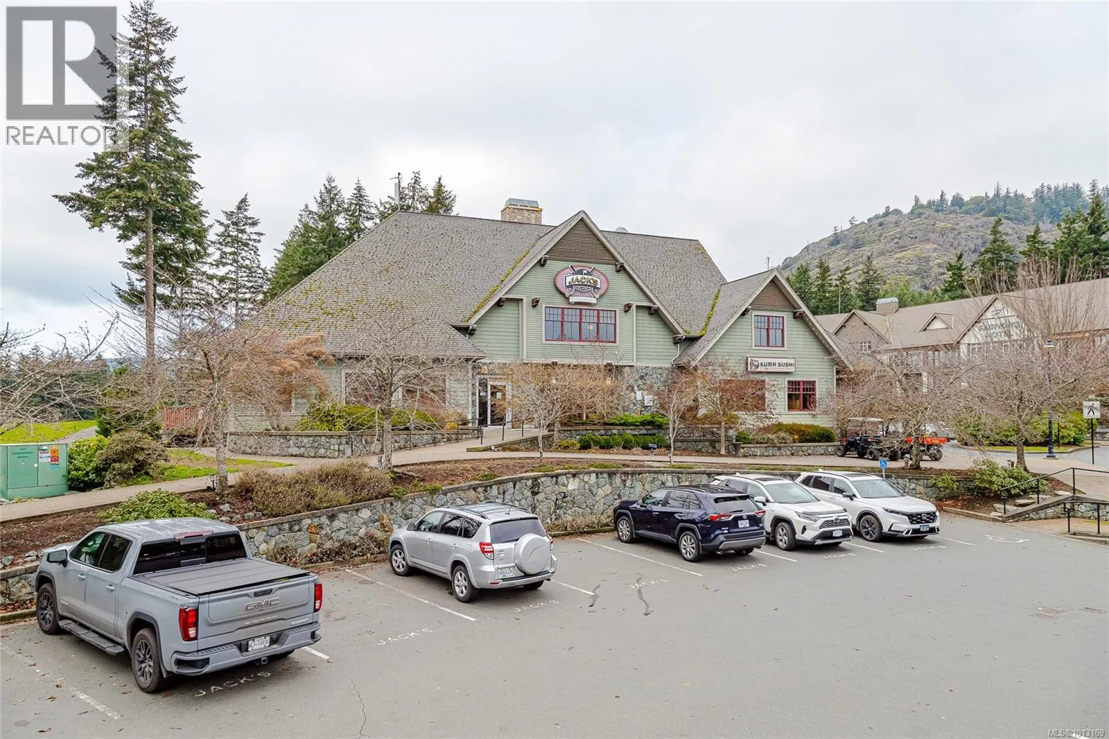 104 1395 Bear Mountain Pkwy