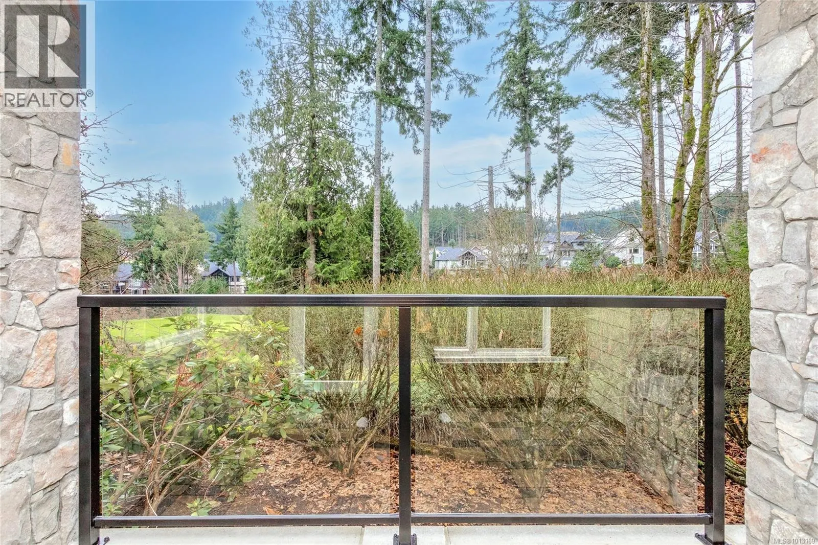 104 1395 Bear Mountain Pkwy