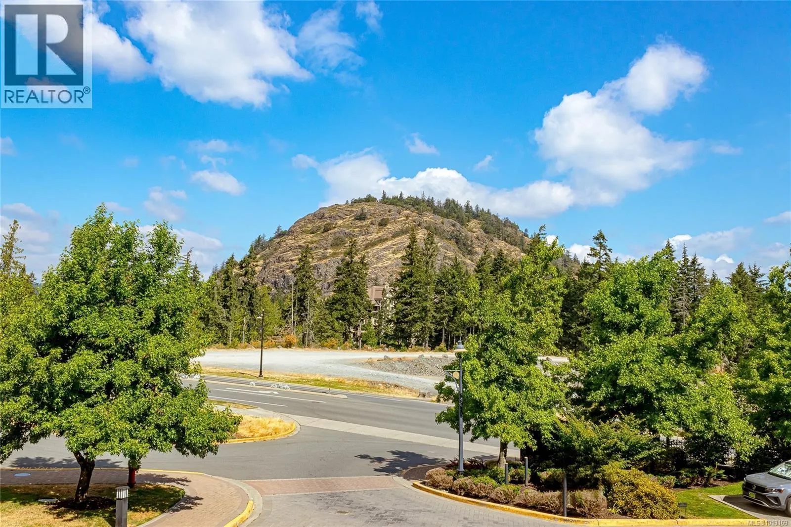 104 1395 Bear Mountain Pkwy