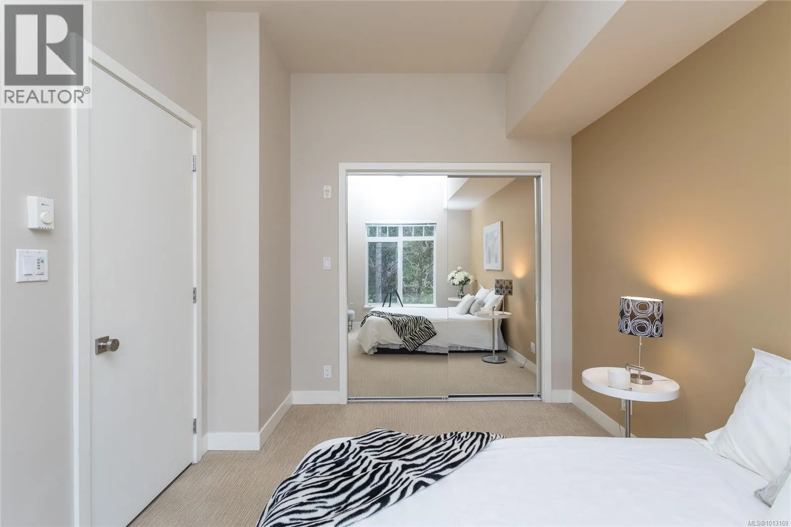 104 1395 Bear Mountain Pkwy