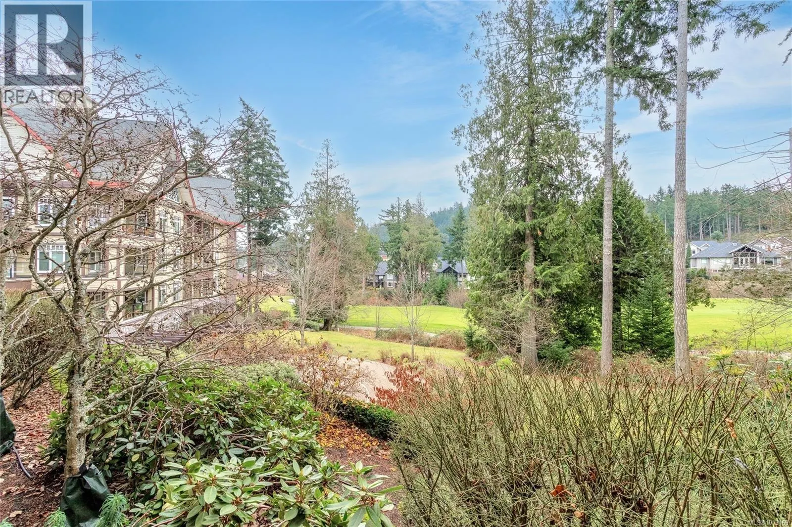 104 1395 Bear Mountain Pkwy