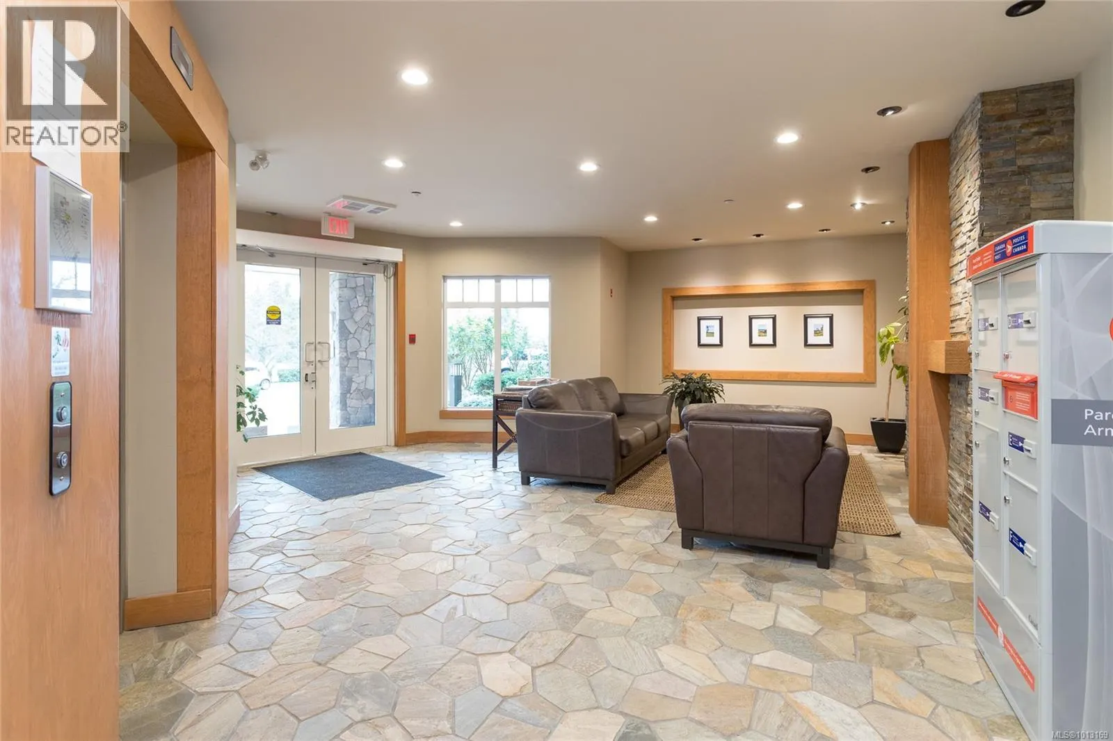 104 1395 Bear Mountain Pkwy