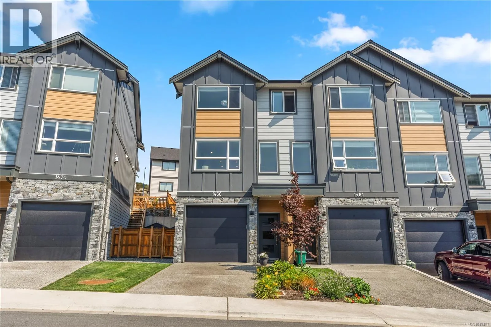 1466 Stella Lane