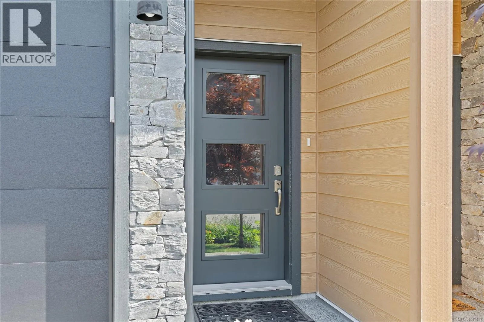 1466 Stella Lane