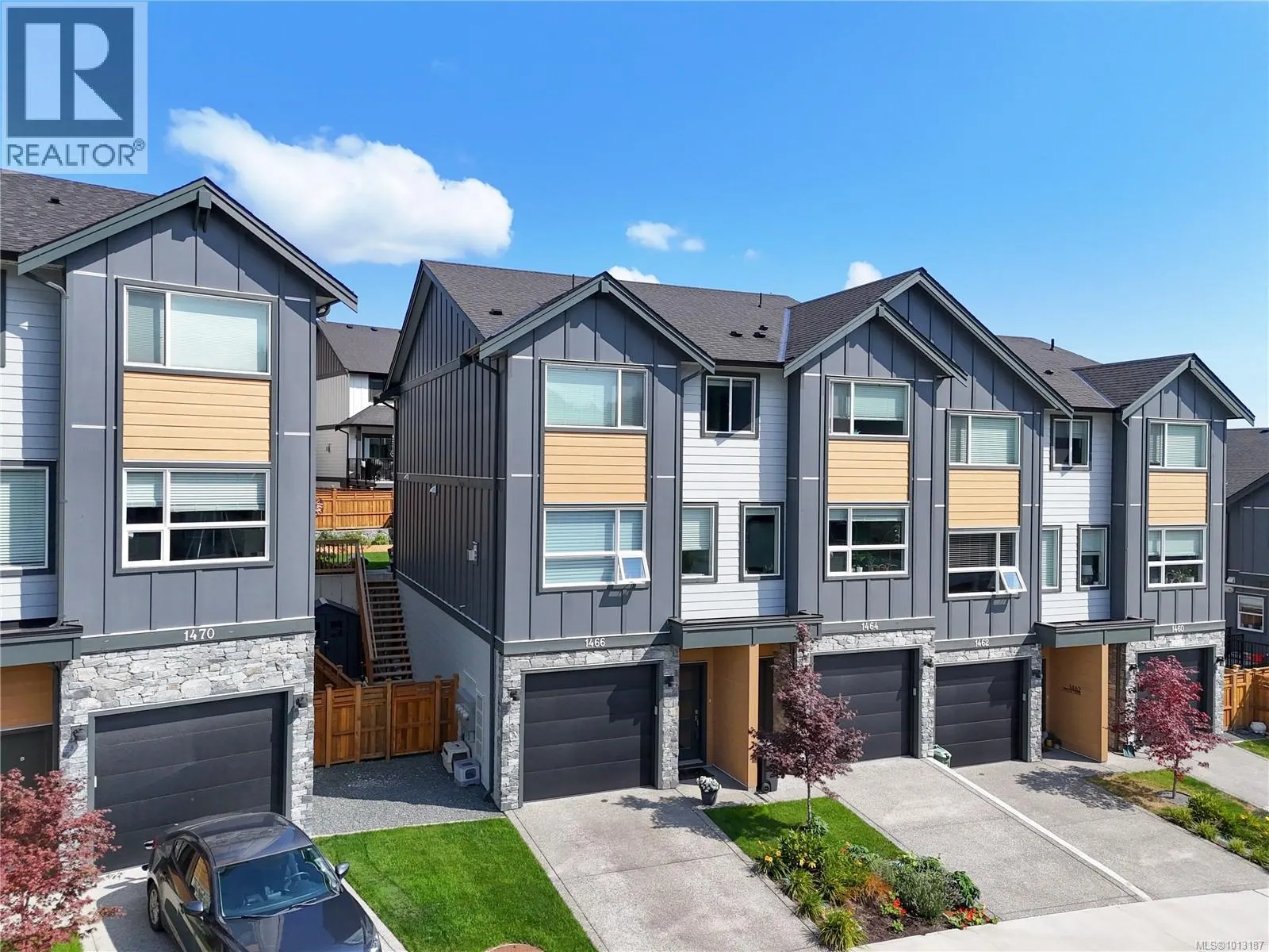 1466 Stella Lane