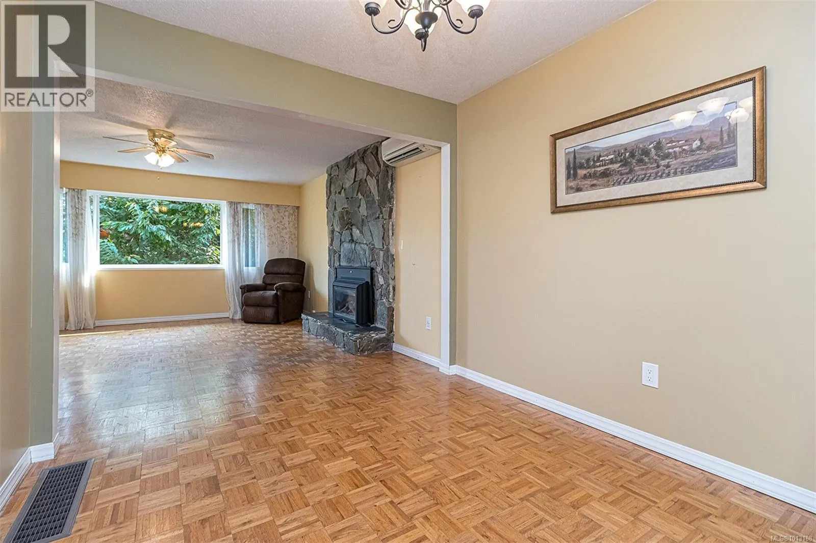 1311 Dangar Pl