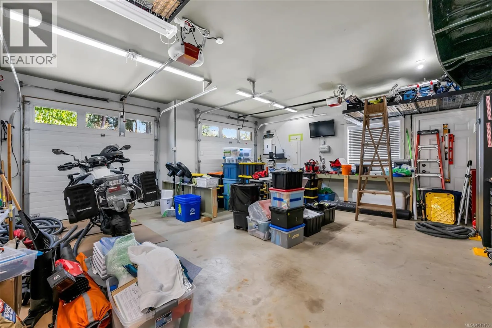2180 Harrow Gate