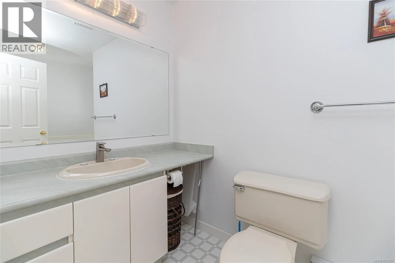 772 Wesley Crt