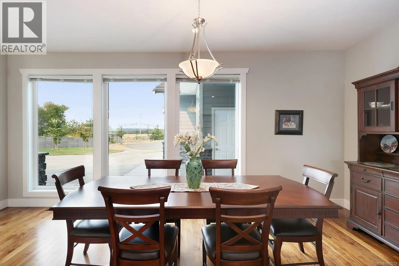 200 Connemara Rd