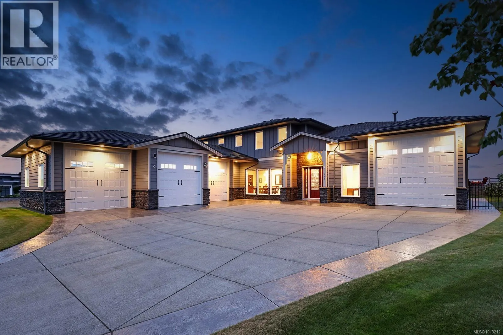 200 Connemara Rd