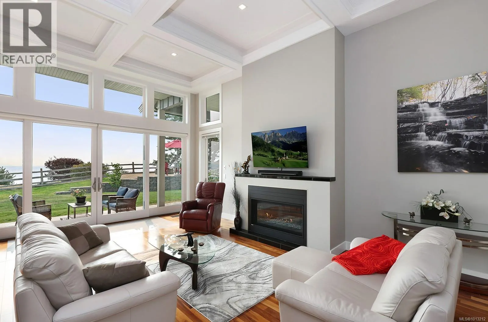 200 Connemara Rd