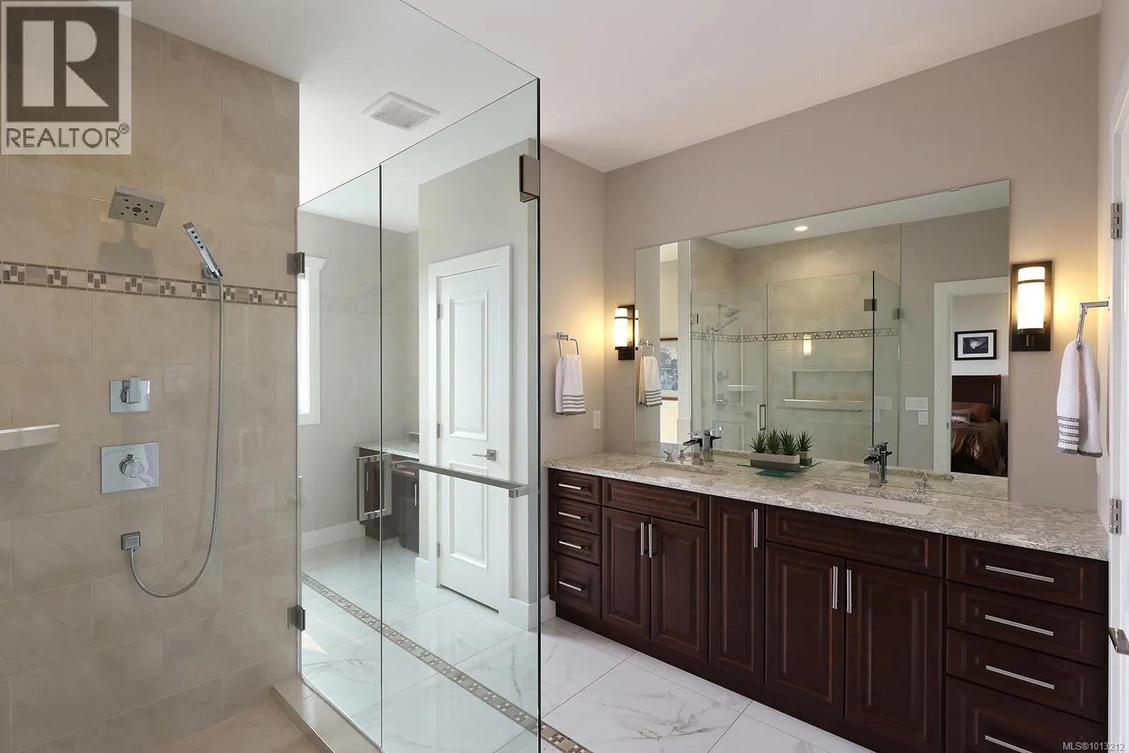 200 Connemara Rd
