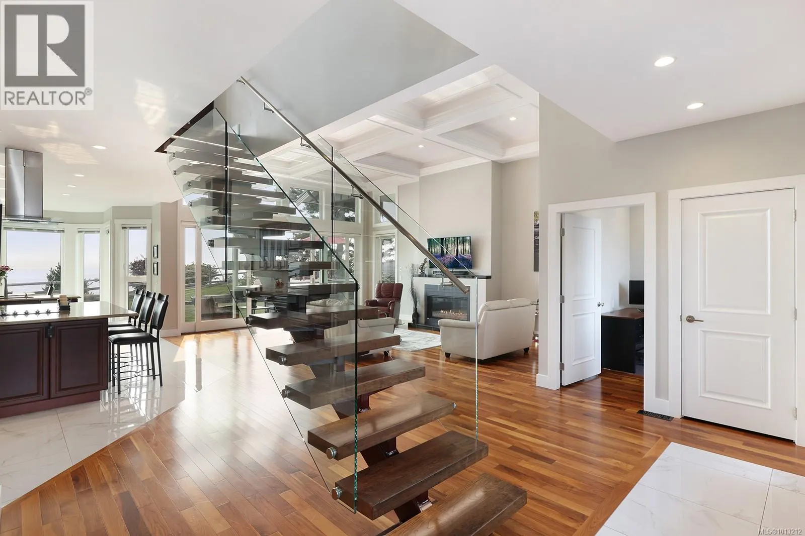 200 Connemara Rd