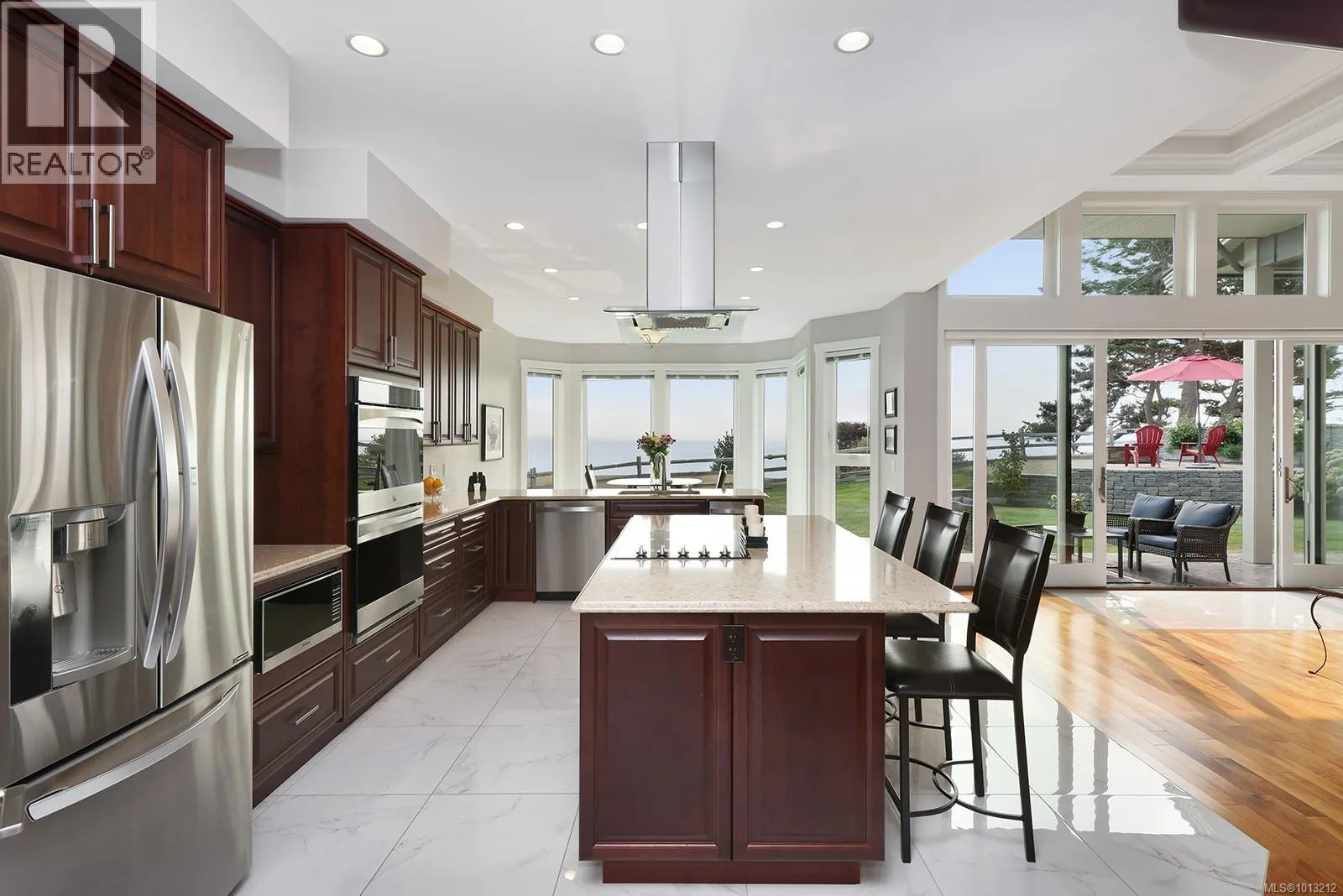 200 Connemara Rd