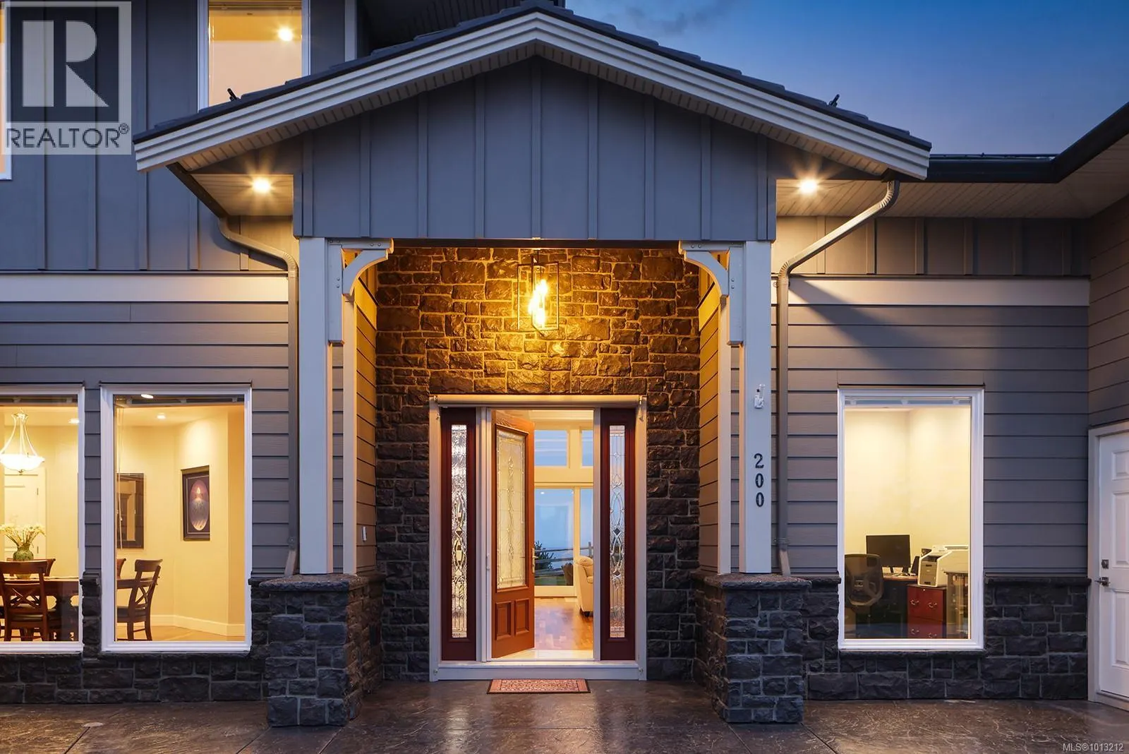 200 Connemara Rd