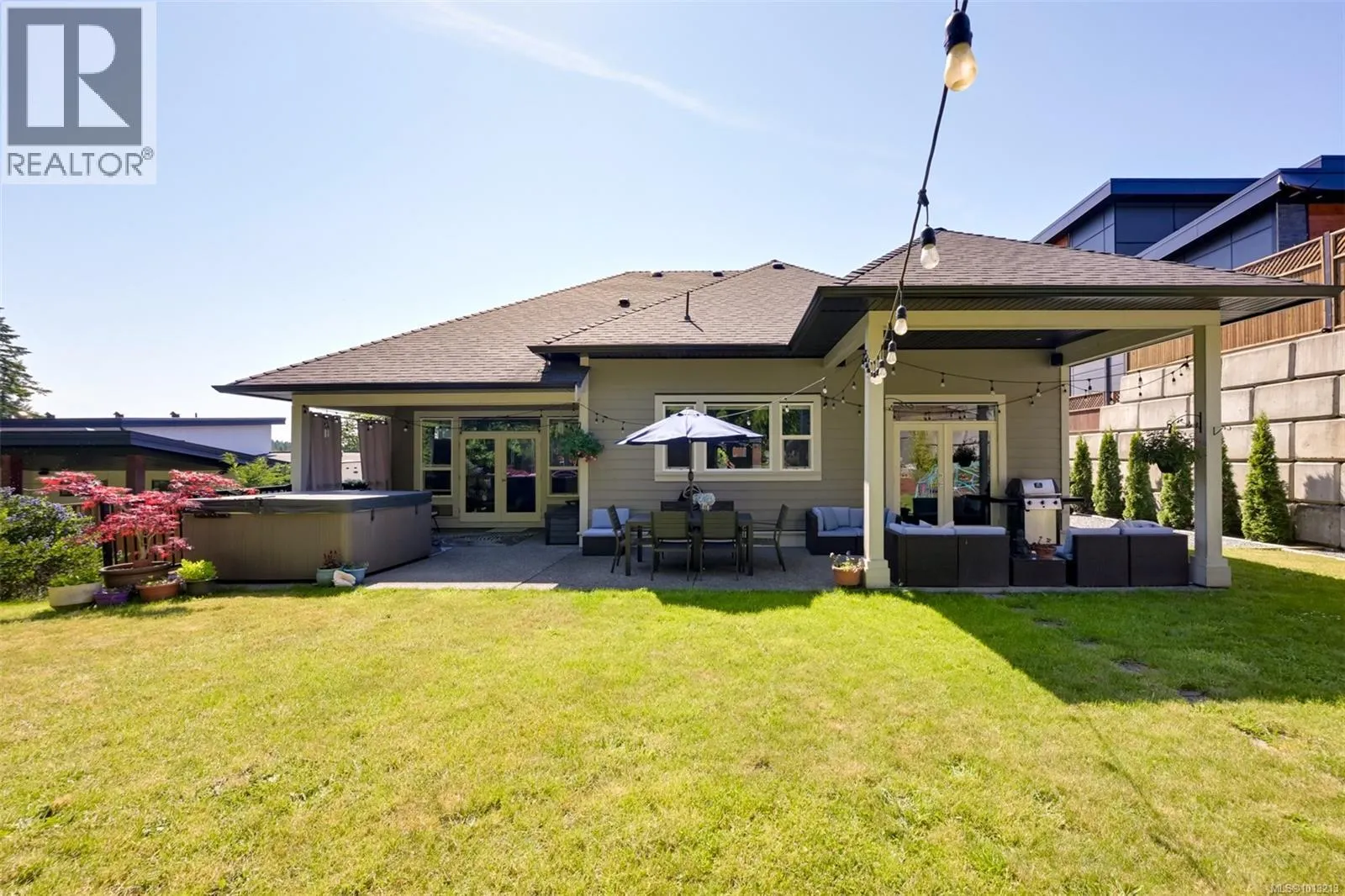 856 Hayden Pl