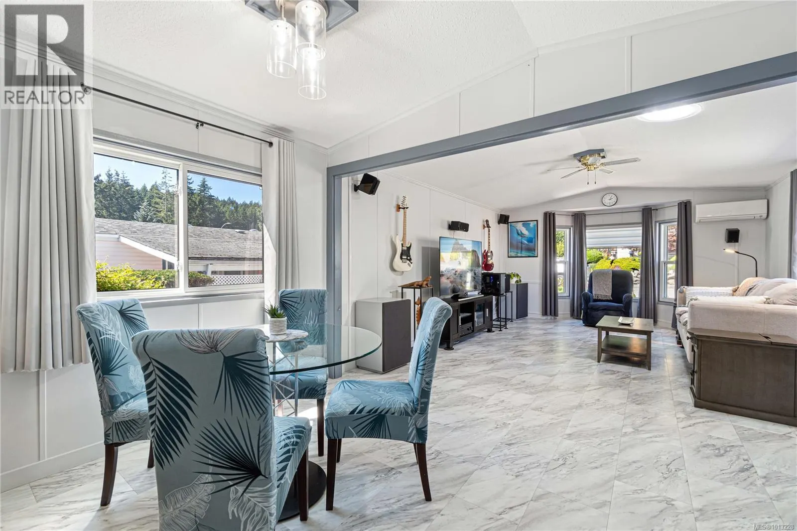 1097 Morrell Cir