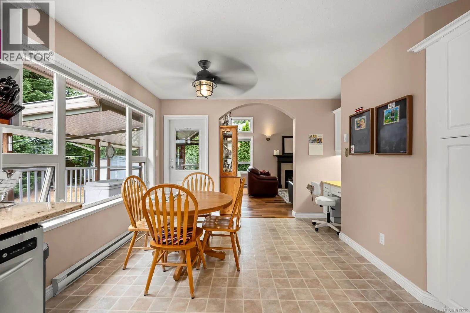 2467 Walbran Pl