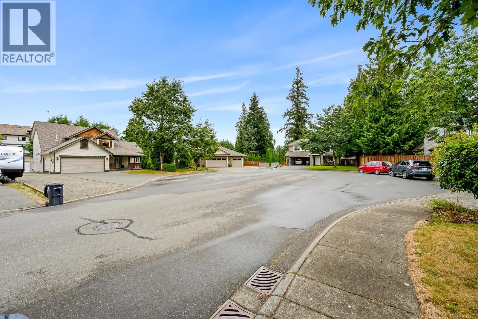 2467 Walbran Pl