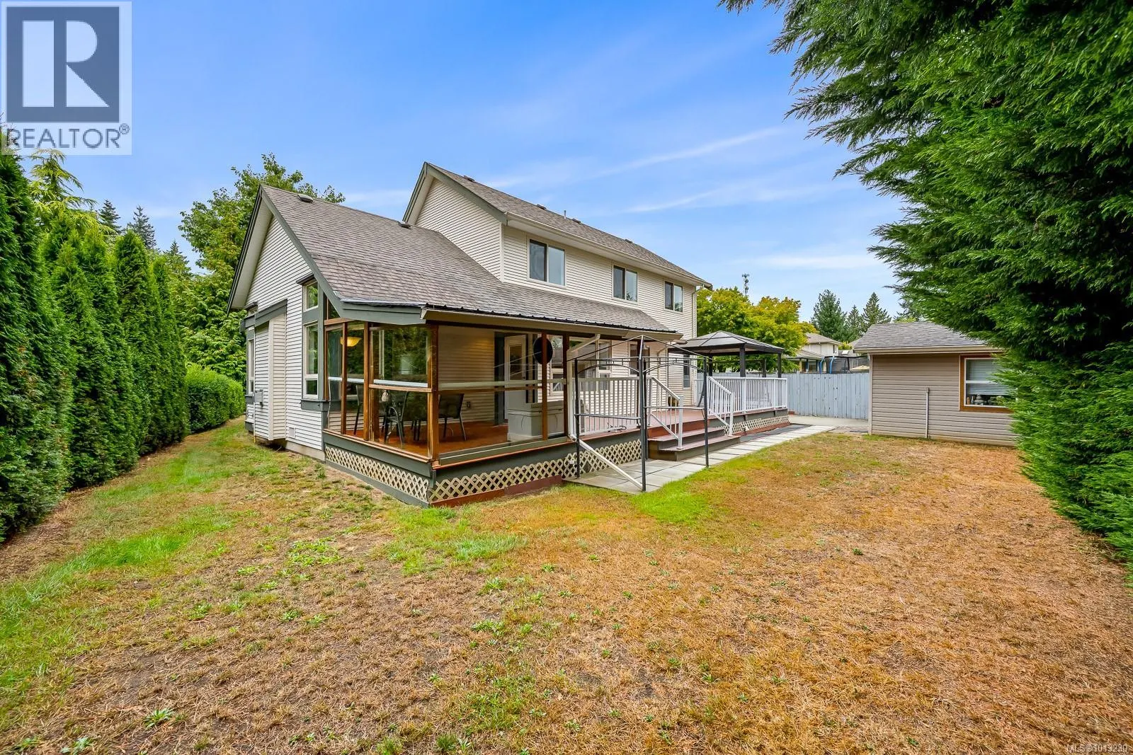 2467 Walbran Pl