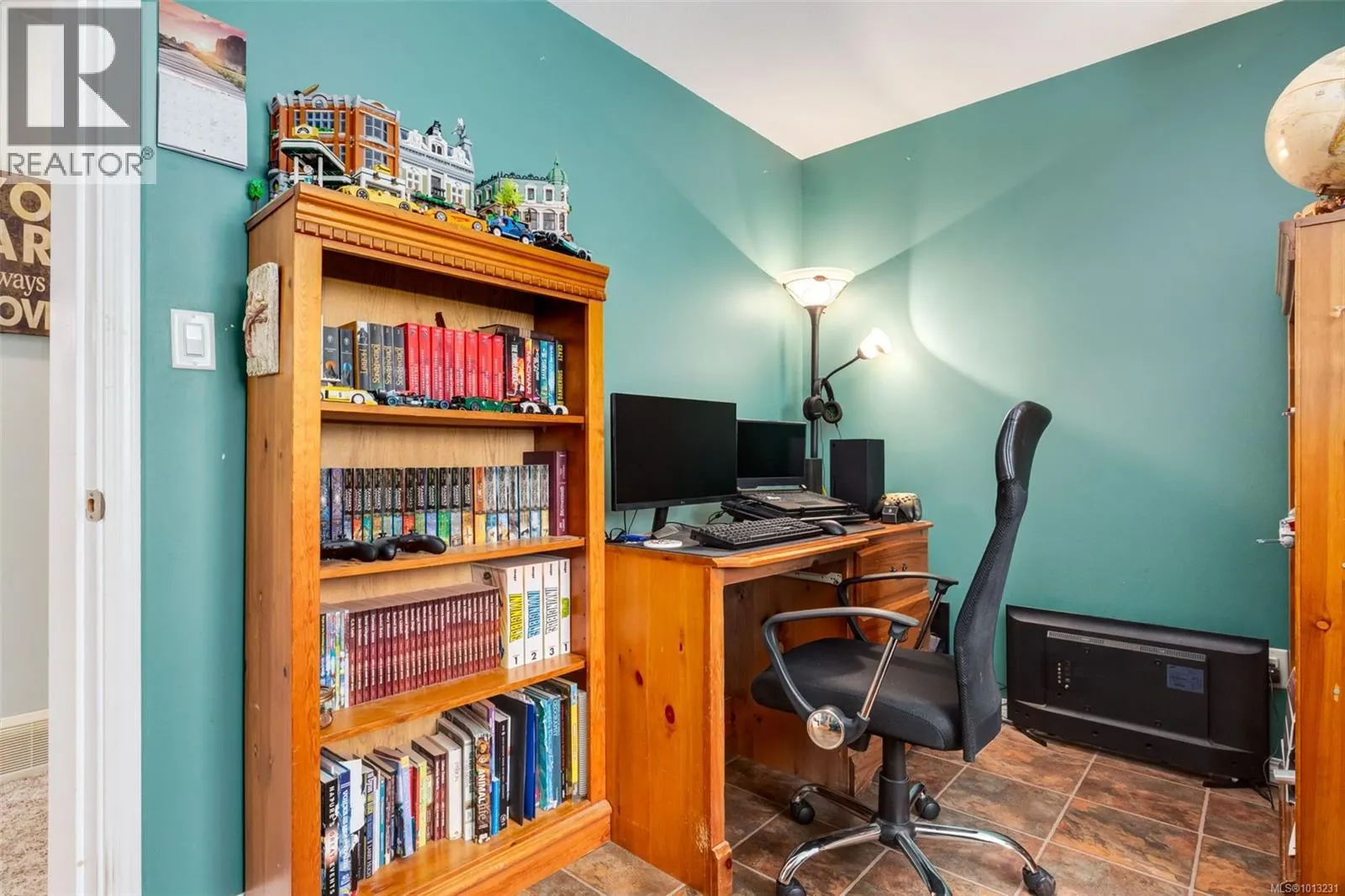 1356 Meadowood Way