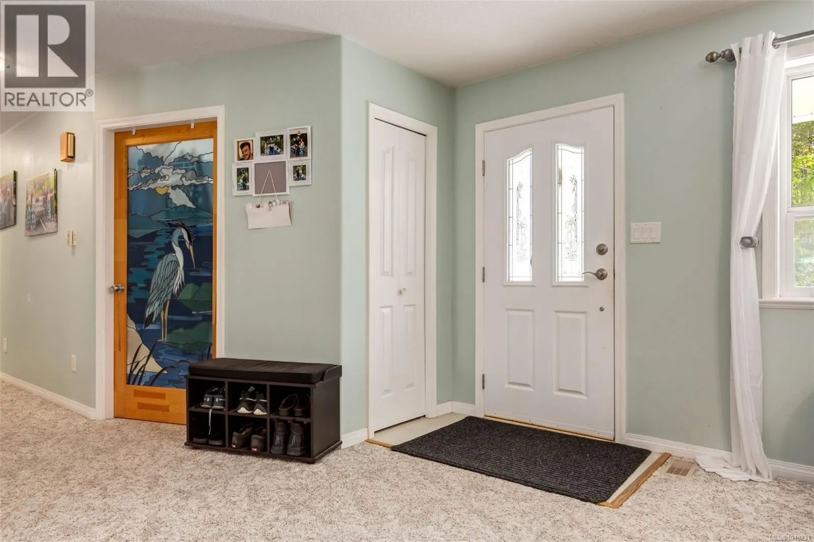1356 Meadowood Way