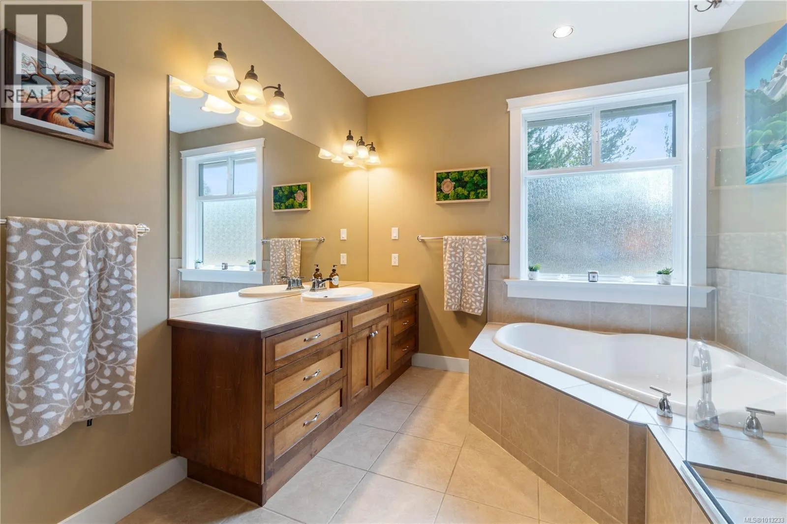 1209 Courtney Rd
