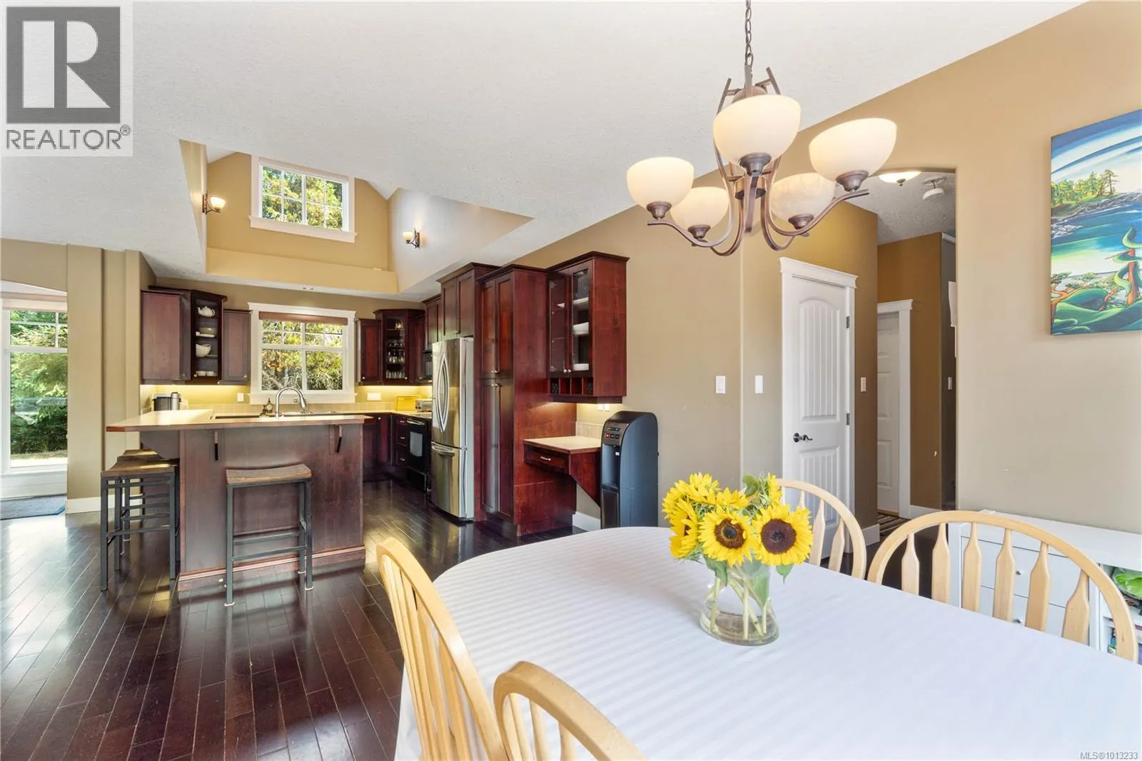 1209 Courtney Rd